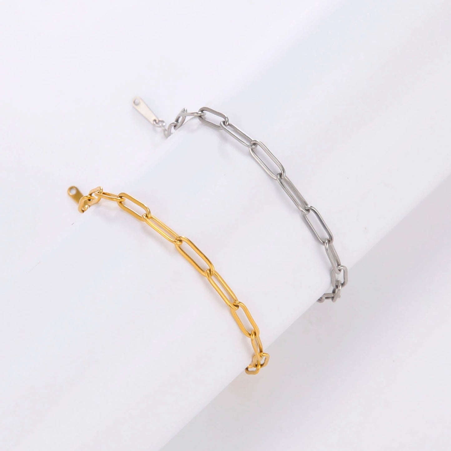 Skyrim Friendship Paperclip Link Chain Women Girls Stainless Steel Gold Color Bracelets 2025 Minimalist Jewelry Valentine Gift