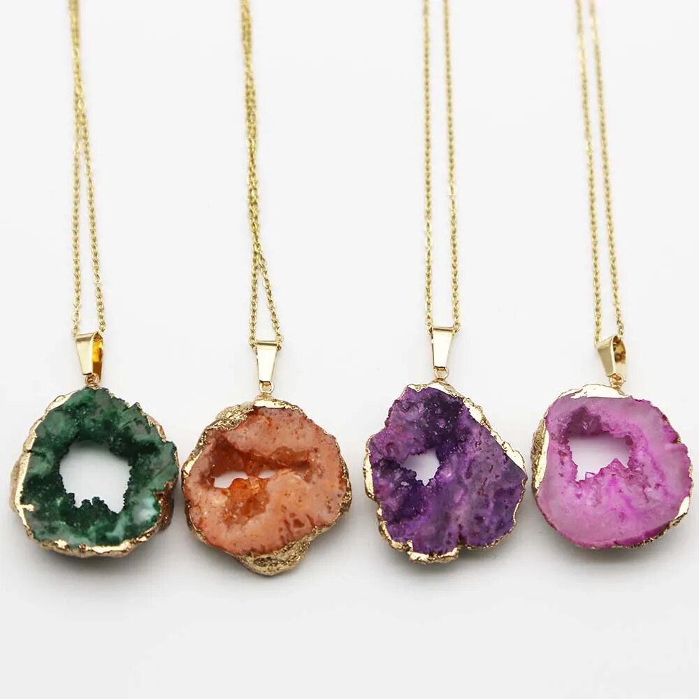Gold Necklace with Irregular Natural Agate Stone Pendant Charm