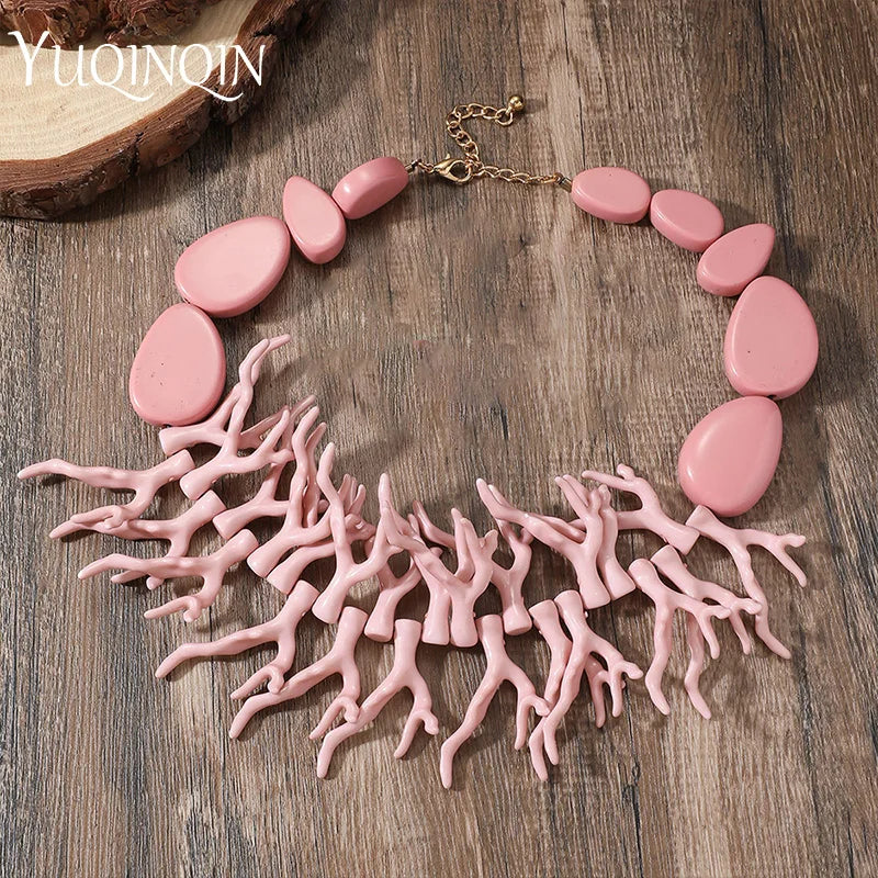 Trendy Vintage Beaded Chain Bohemian Necklaces for Women Big Beads Coralline Pendant Necklace Colorful Bib Jewelry Boho Gifts
