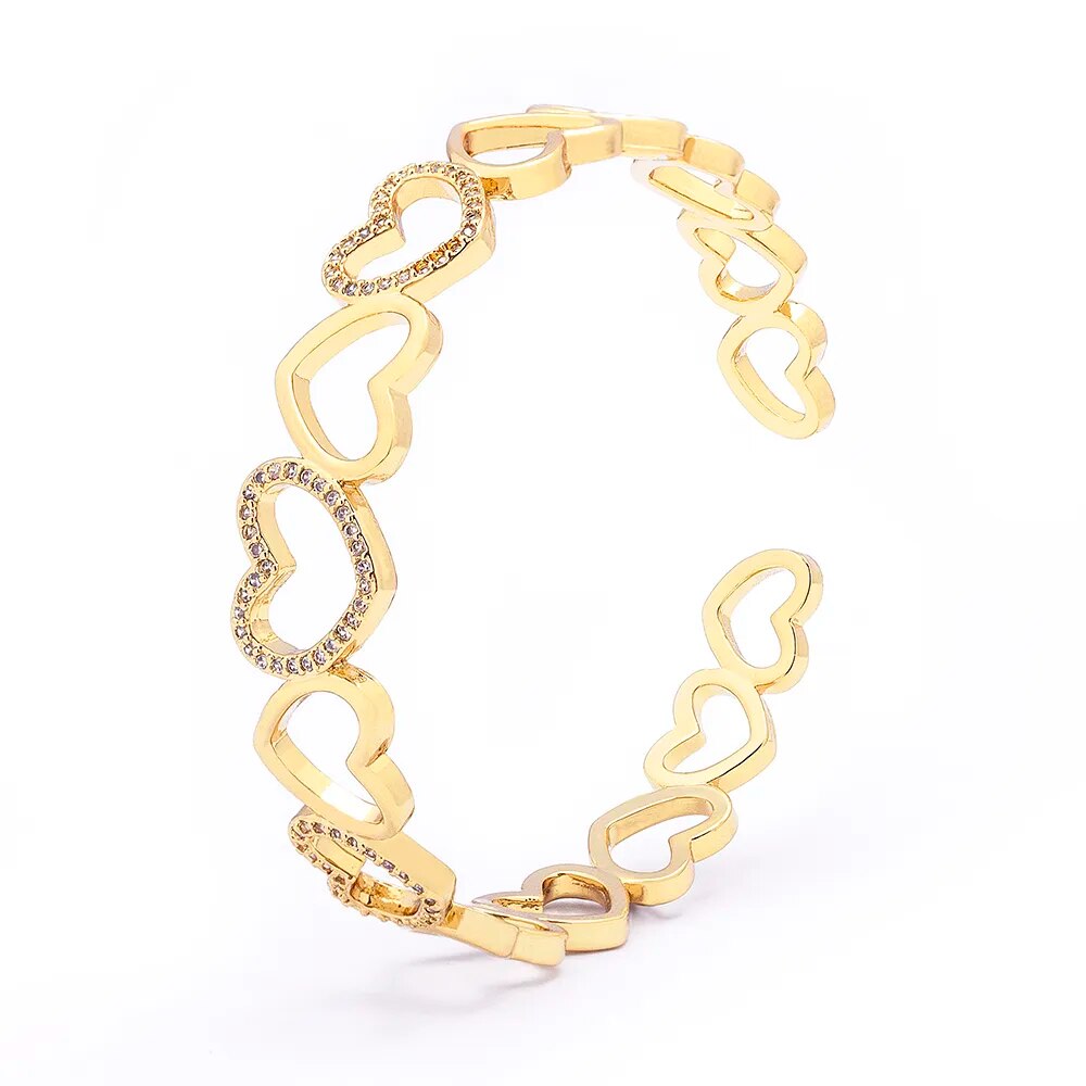 New Arrival Open Bracelet for Women Trendy Couples Bangles Hollow LOVE Heart Party Wedding Zircon Jewelry Accessories Gifts