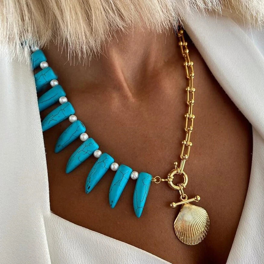 Vintage Turquoises Stone Pendant Necklace Bohemia Jewelry Statement Water Drop Metal Pendant Women's Necklace