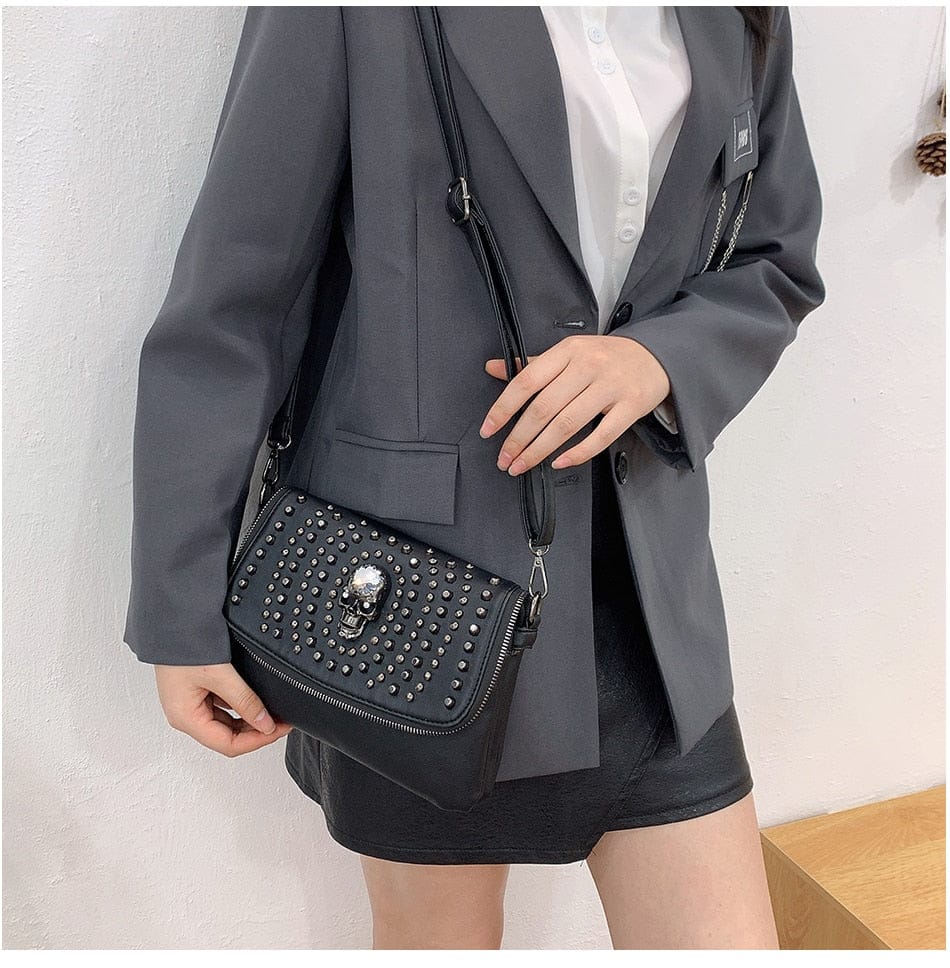 Edgy Vintage Black Women's Cross Handbag