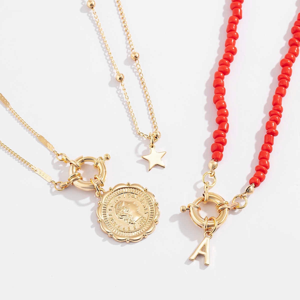 3Pcs/Set Red Co Beaded Chain Choker Necklace for Women Bohemia Letter Carved Coin Star Women's Necklace Set
