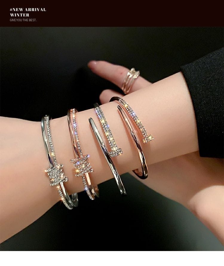 Exquisite Women's Blinged out Bangles Bracelet Bangle