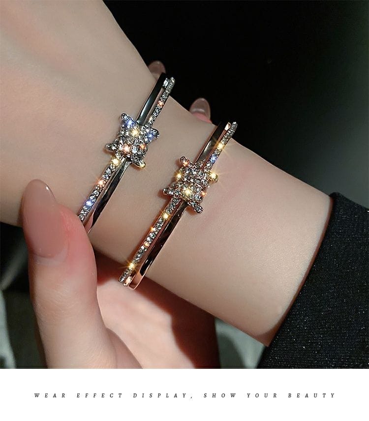 Exquisite Women's Blinged out Bangles Bracelet Bangle