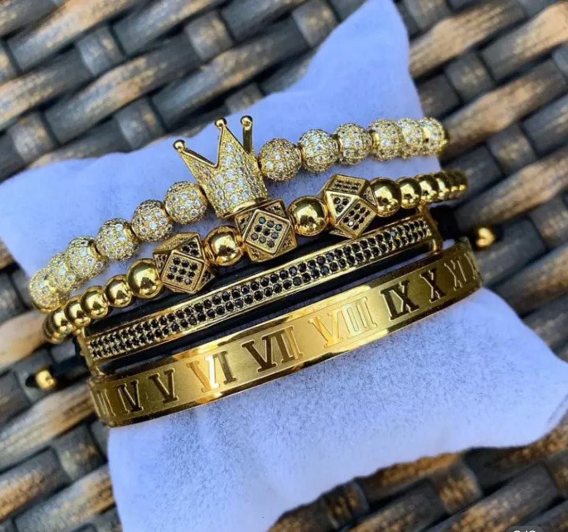 Luxury Royal Crown Gold Men’s 4Piece Bracelet Set