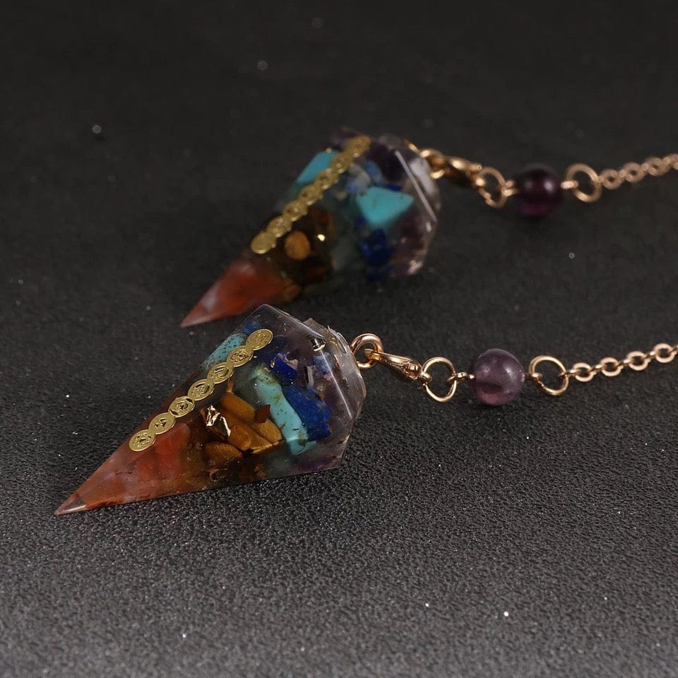 Seven Chakra Pendelum Crystal Necklace