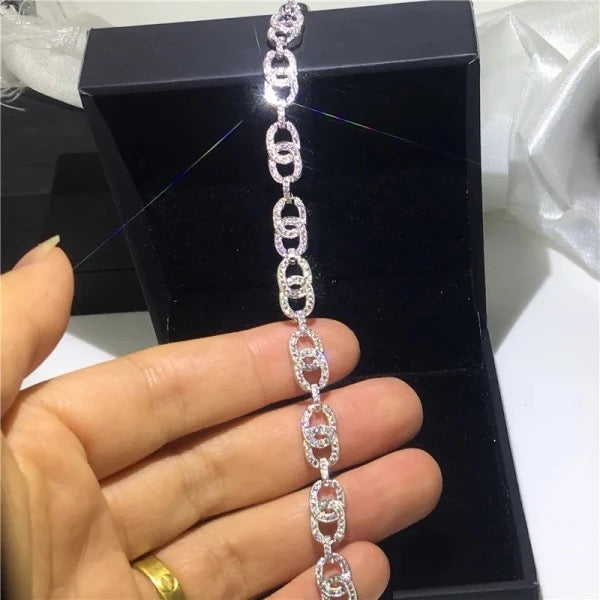 Luxe Women Diamond Bracelet