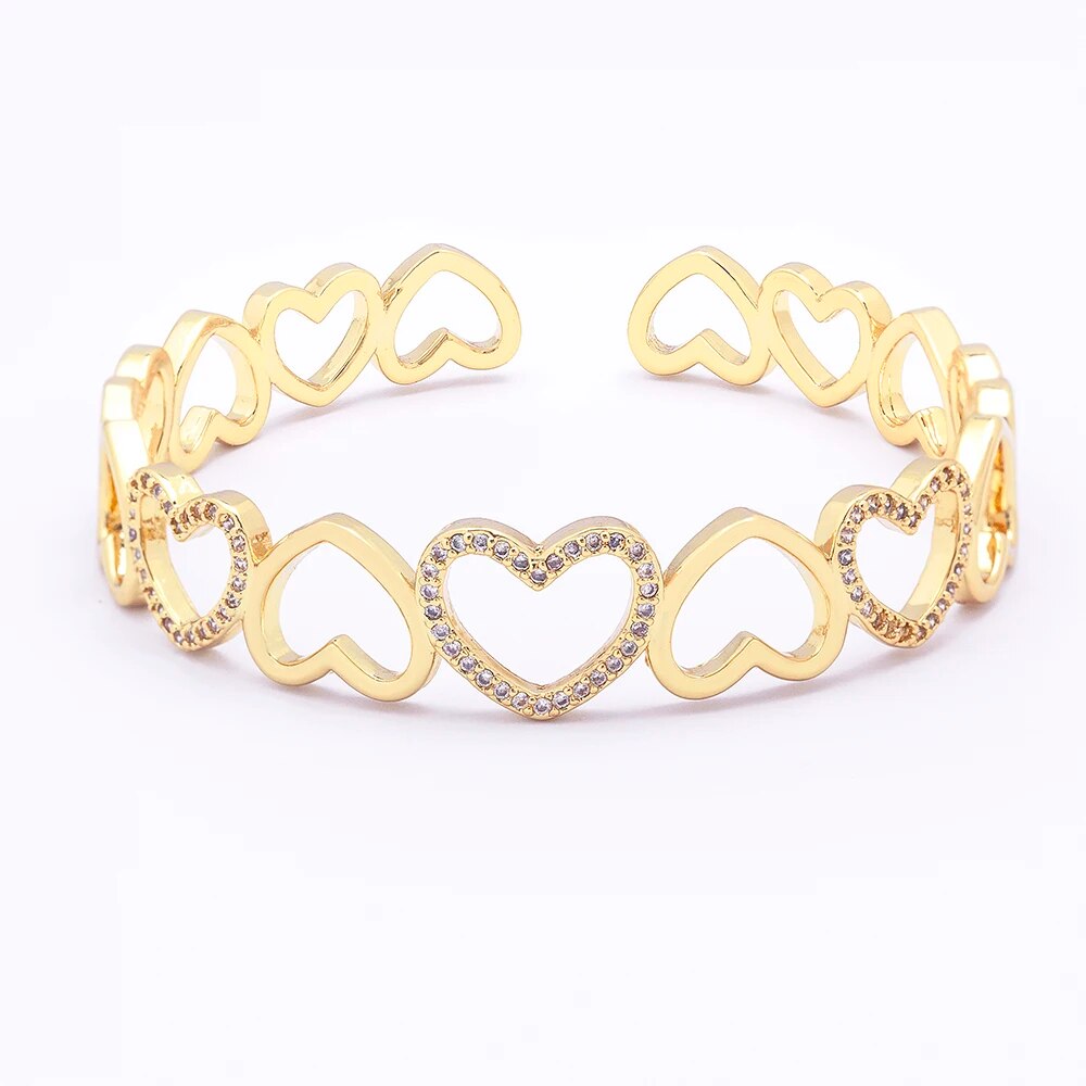 New Arrival Open Bracelet for Women Trendy Couples Bangles Hollow LOVE Heart Party Wedding Zircon Jewelry Accessories Gifts