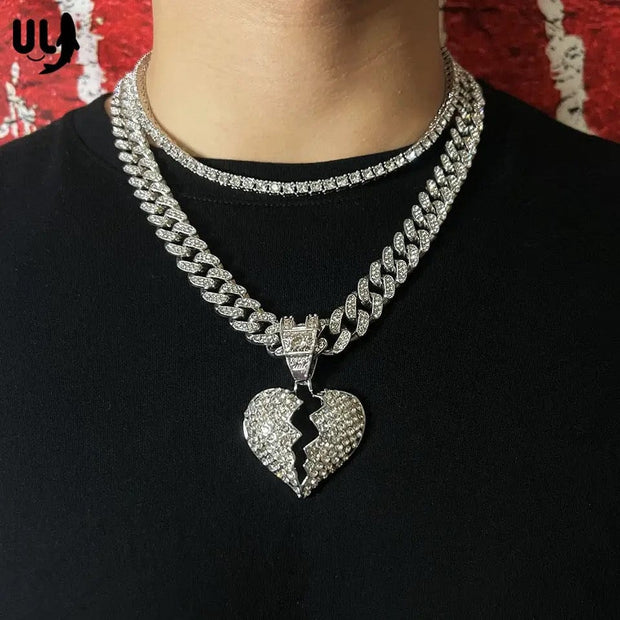 Iced out Broken Heart SilverNecklace (Silver pr Gold